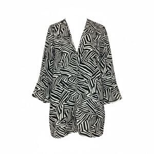 Lane Bryant Black White Striped Blouse Plus Size 26/28 4X